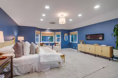 Bedroom - 1046 Salem St, Vista, CA 92084 photo 5 of 7