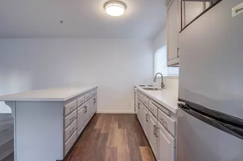 Kitchen - 1046 Salem St, Vista, CA 92084 photo 6 of 6