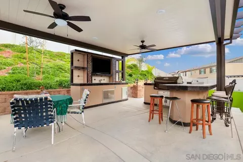 Exterior - 29634 Valance Ct, Menifee, CA 92584 photo 9 of 14