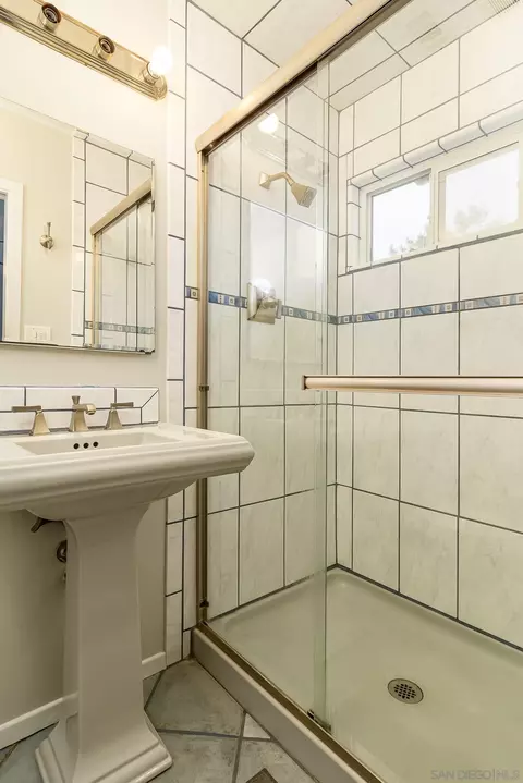 Bath - 9717 Hirsch Rd, Santee, CA 92071 photo 1 of 2