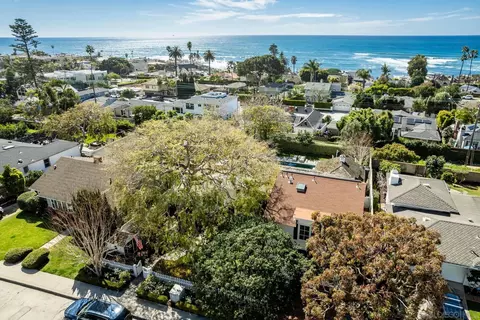 View/Area - 5844 Beaumont, La Jolla, CA 92037 photo 3 of 5