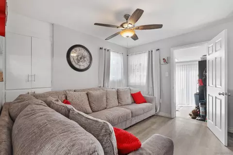 Living - 731 Franklin Ave, El Cajon, CA 92020 photo 1 of 3