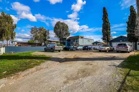 View/Area - 731 Franklin Ave, El Cajon, CA 92020 photo 1 of 11