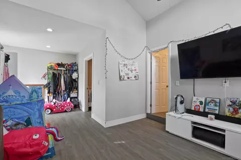 Bedroom - 731 Franklin Ave, El Cajon, CA 92020 photo 7 of 9