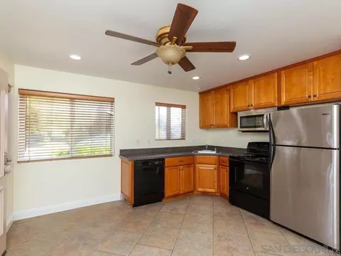 Kitchen - 204 Oak St, Oceanside, CA 92054 photo 4 of 4