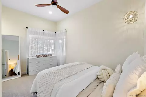 Bedroom - 204 Oak St, Oceanside, CA 92054 photo 4 of 4