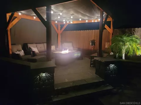 Bath - 5347 Rio Plata Dr, Oceanside, CA 92057 photo 8 of 8