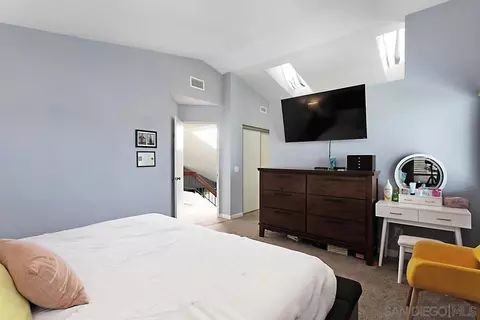Bedroom - 5347 Rio Plata Dr, Oceanside, CA 92057 photo 3 of 6