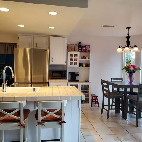Kitchen - 5347 Rio Plata Dr, Oceanside, CA 92057 photo 1 of 4