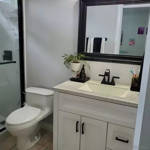 Bath - 5347 Rio Plata Dr, Oceanside, CA 92057 photo 1 of 8