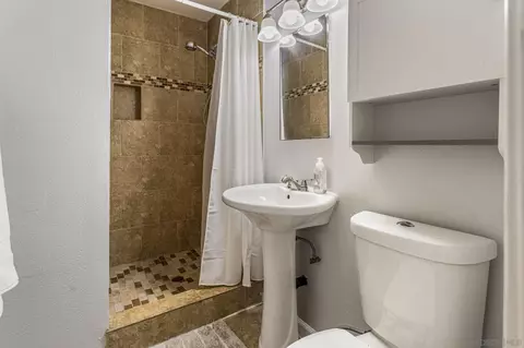 Bath - 13107 Shenandoah Dr, Lakeside, CA 92040 photo 3 of 3
