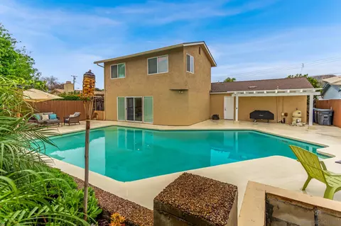 13107 Shenandoah Dr, Lakeside, CA 92040