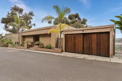 4388 Arcadia Dr, San Diego, CA 92103