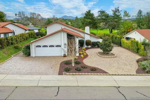 17317 Campillo Dr, San Diego, CA 92128