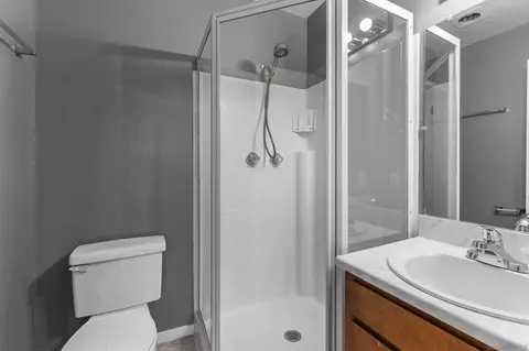 Bath - 4847 Parks Ave #32, La Mesa, CA 91942 photo 1 of 3