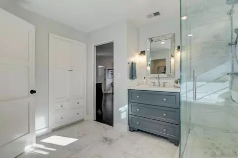 Bath - 14256 Minorca Cv, Del Mar, CA 92014 photo 5 of 9