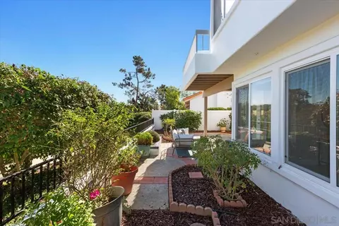 Exterior - 4692 Adra Way, Oceanside, CA 92056 photo 4 of 18