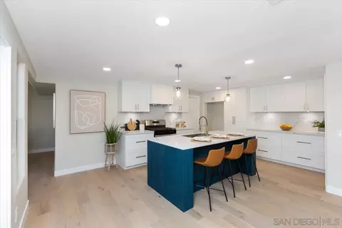 Kitchen - 4692 Adra Way, Oceanside, CA 92056 photo 5 of 7
