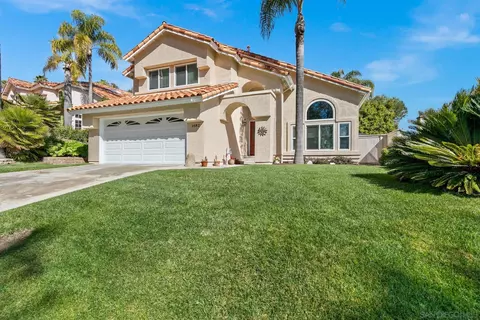 1682 Pinnacle Way, Vista, CA 92081