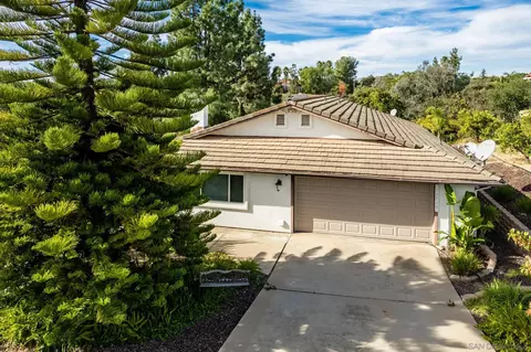 10716 Meadow Glen Way E, Escondido, CA 92026 photo 18