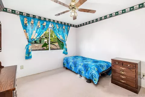 10716 Meadow Glen Way E, Escondido, CA 92026 photo 14