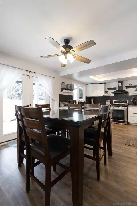 Kitchen - 910 Ruby Dr, Vista, CA 92083 photo 1 of 8
