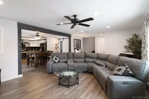 Living - 910 Ruby Dr, Vista, CA 92083 photo 1 of 7
