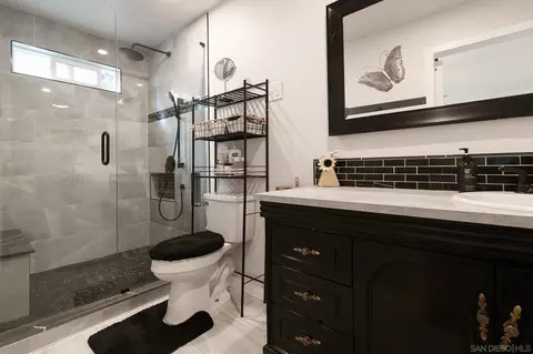Bath - 910 Ruby Dr, Vista, CA 92083 photo 1 of 6