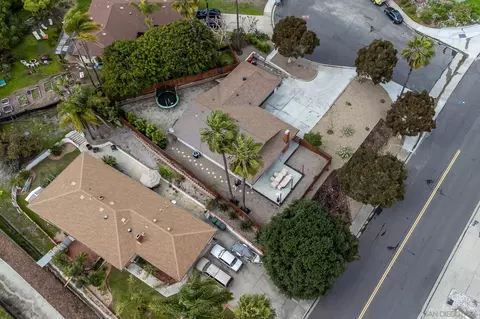 Exterior - 910 Ruby Dr, Vista, CA 92083 photo 13 of 13