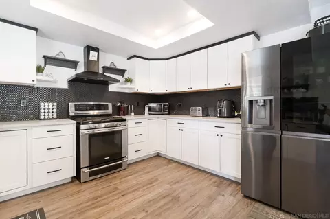 Kitchen - 910 Ruby Dr, Vista, CA 92083 photo 4 of 8
