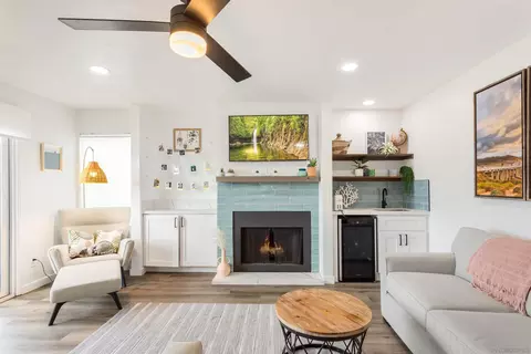 Living - 1324 S Pacific #3, Oceanside, CA 92054 photo 2 of 3