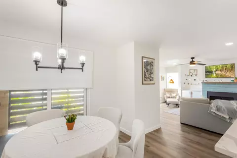 Dining - 1324 S Pacific #3, Oceanside, CA 92054 photo 2 of 2