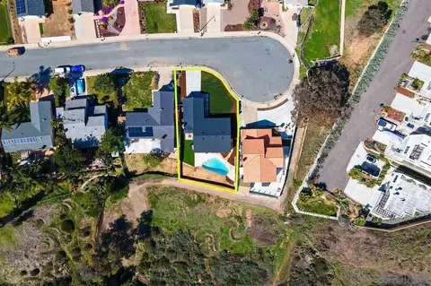 View/Area - 9483 Avenida Acero, Spring Valley, CA 91977 photo 7 of 7
