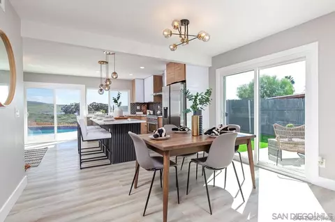 Dining - 9483 Avenida Acero, Spring Valley, CA 91977 photo 3 of 7
