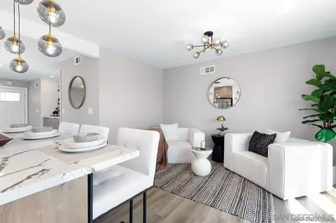 Dining - 9483 Avenida Acero, Spring Valley, CA 91977 photo 6 of 7