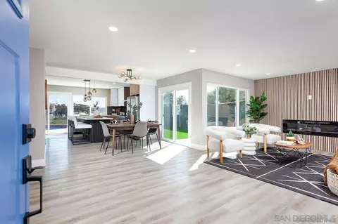 Dining - 9483 Avenida Acero, Spring Valley, CA 91977 photo 1 of 7