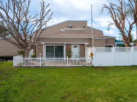 44511 La Paz Rd, Temecula, CA 92592