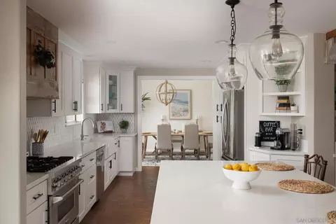 Kitchen - 14634 Colony Way, Poway, CA 92064 photo 4 of 4