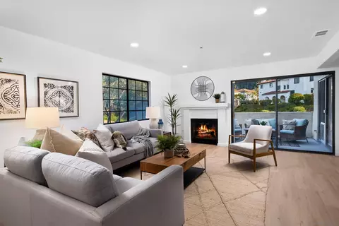Living - 185 Basilica St #125, Oceanside, CA 92057 photo 3 of 4
