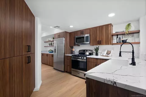 Kitchen - 185 Basilica St #125, Oceanside, CA 92057 photo 2 of 2