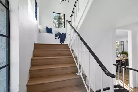 Entry Way - 185 Basilica St #125, Oceanside, CA 92057 photo 3 of 6