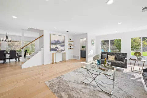 2037 Bulrush Ln, Cardiff By The Sea, CA 92007