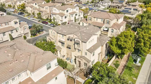 View/Area - 31185 Black Maple Dr, Temecula, CA 92592 photo 3 of 8