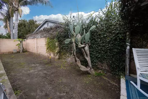 Exterior - 8171 Orangewood Ave, Stanton, CA 90680 photo 7 of 9