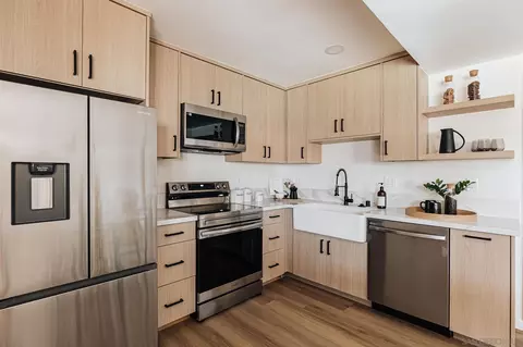 Kitchen - 159 N Westwind Dr, El Cajon, CA 92020 photo 8 of 9