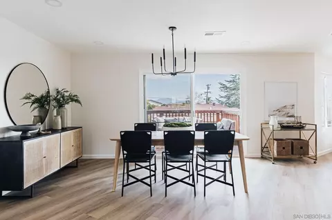 159 N Westwind Dr, El Cajon, CA 92020