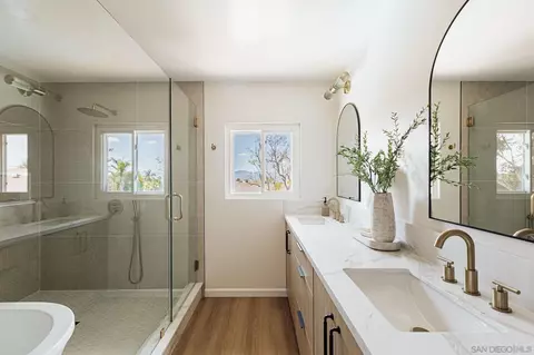 Bath - 159 N Westwind Dr, El Cajon, CA 92020 photo 4 of 9