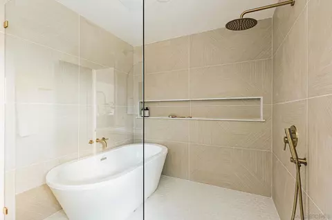 Bath - 159 N Westwind Dr, El Cajon, CA 92020 photo 6 of 9