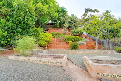 Exterior - 3186 Bremerton Pl, La Jolla, CA 92037 photo 6 of 6