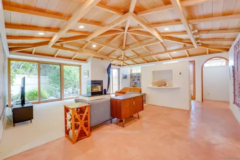 Kitchen - 3186 Bremerton Pl, La Jolla, CA 92037 photo 1 of 4
